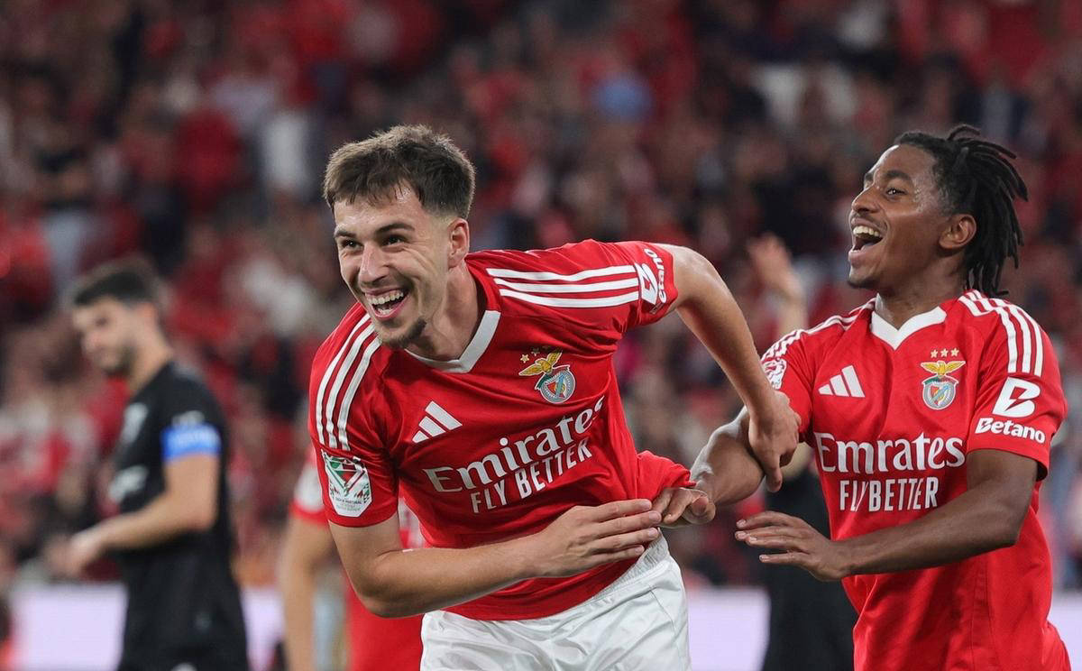 欧冠双冠王大胜37岁旧将领衔，本菲卡3连胜升至葡超榜首